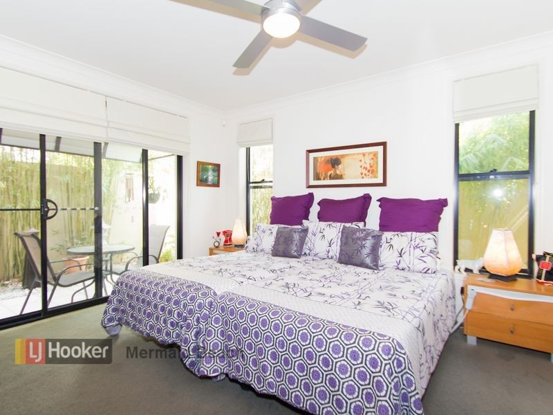 3303 Central Place, Carrara QLD 4211