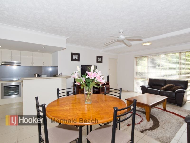 9/53 Pohlman Street, Southport QLD 4215