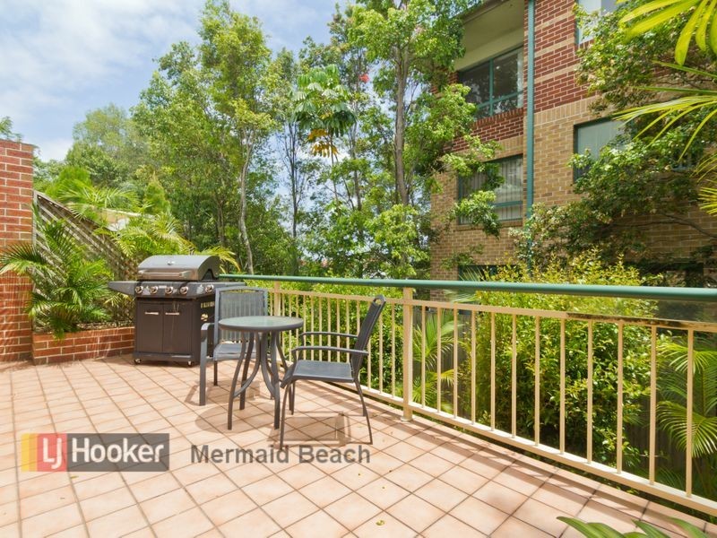 9/53 Pohlman Street, Southport QLD 4215