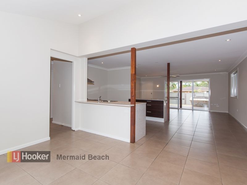 3 Anita Avenue, Miami QLD 4220