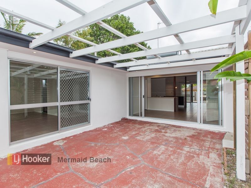 3 Anita Avenue, Miami QLD 4220