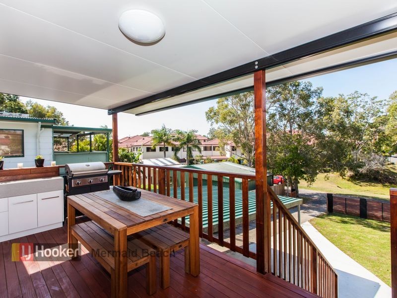 7 Kinarra Street, Ashmore QLD 4214