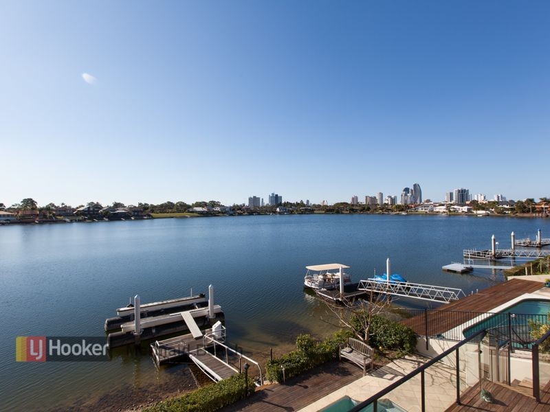 51 Intrepid Drive, Mermaid Waters QLD 4218