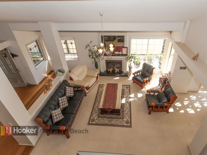 51 Intrepid Drive, Mermaid Waters QLD 4218