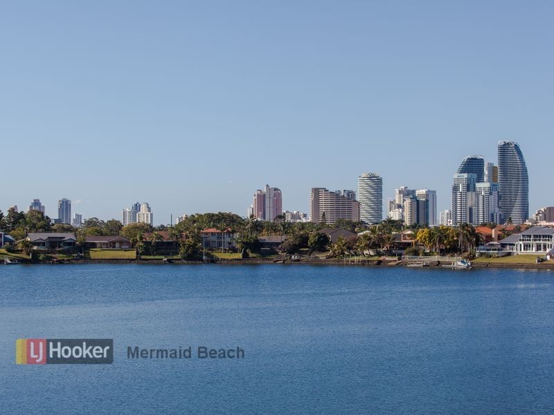 51 Intrepid Drive, Mermaid Waters QLD 4218