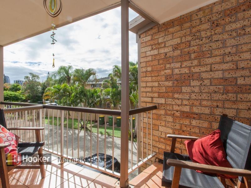 4/3 Angie Court, Mermaid Waters QLD 4218