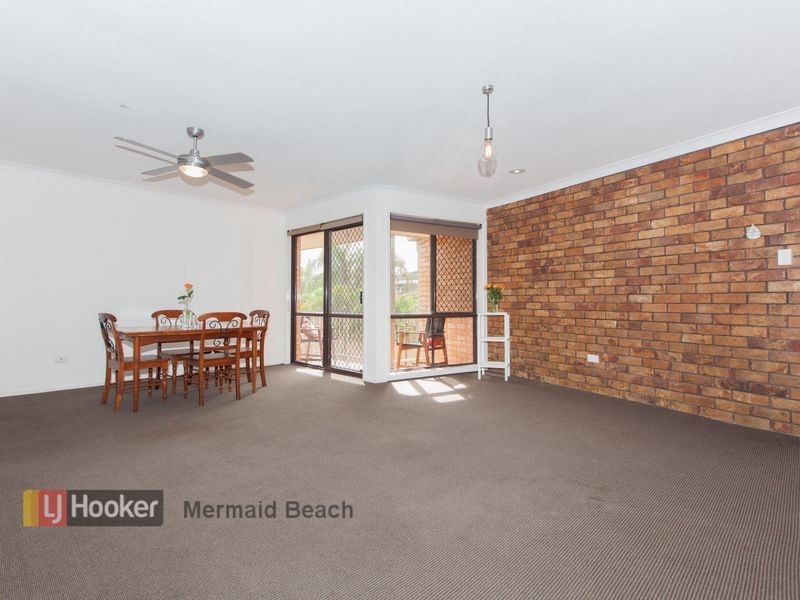 4/3 Angie Court, Mermaid Waters QLD 4218