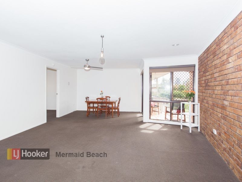 4/3 Angie Court, Mermaid Waters QLD 4218