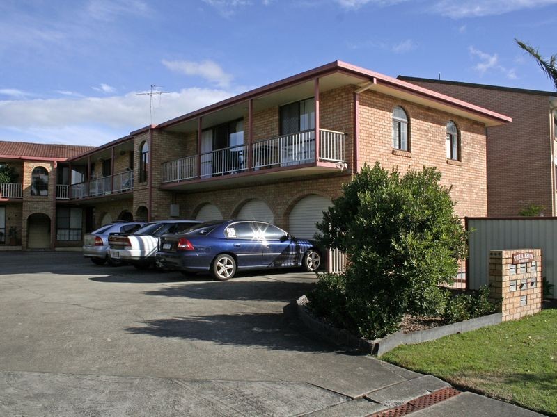 4/3 Angie Court, Mermaid Waters QLD 4218