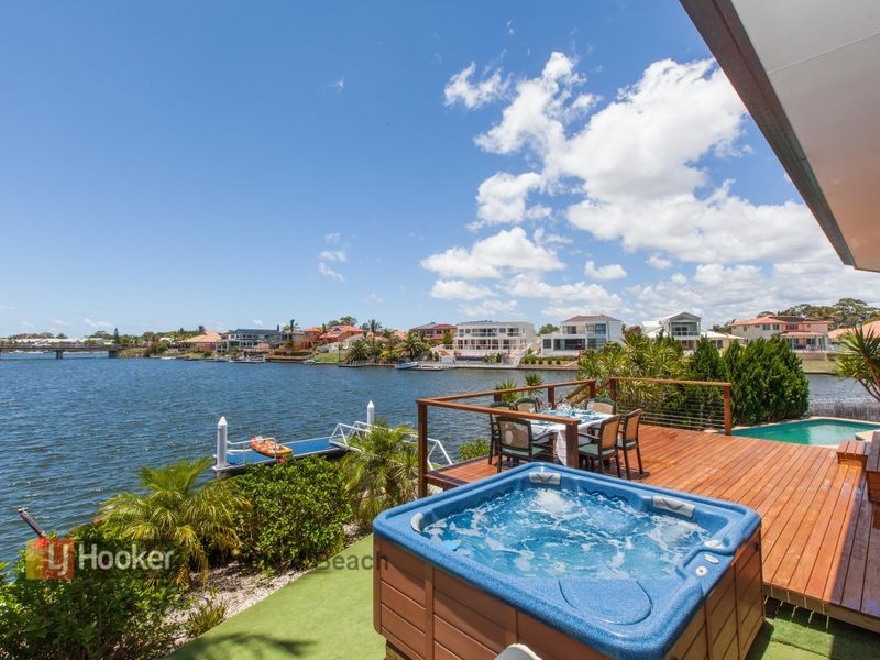 45 Portobello Drive, Mermaid Waters QLD 4218