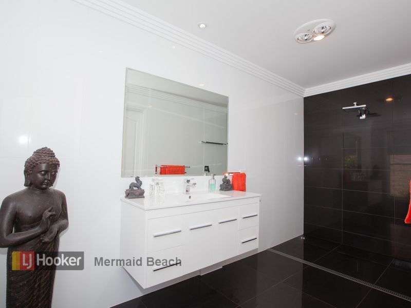 45 Portobello Drive, Mermaid Waters QLD 4218