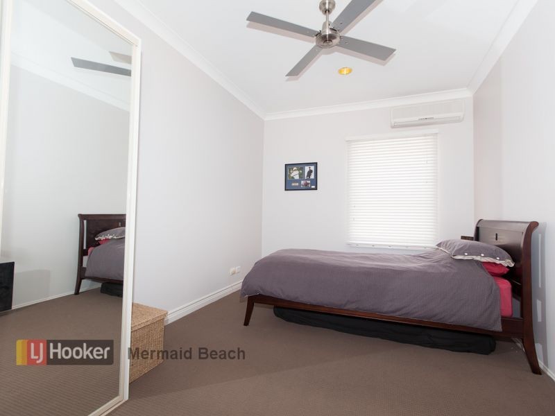 45 Portobello Drive, Mermaid Waters QLD 4218