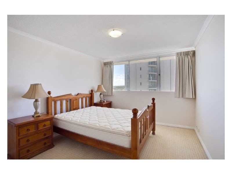 121/32 Riverview Parade, Surfers Paradise QLD 4217