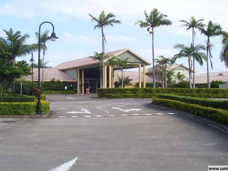 104/215 Cottesloe Drive, Mermaid Waters QLD 4218