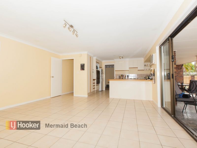12 Sandringham Drive, Robina QLD 4226