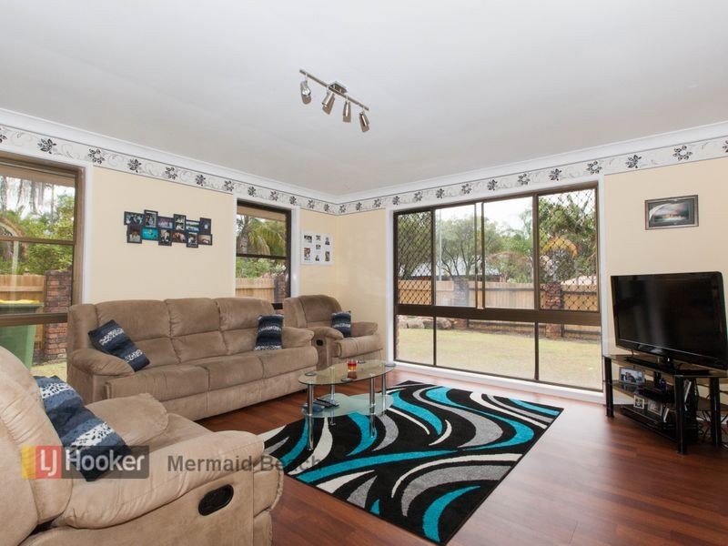 12 Sandringham Drive, Robina QLD 4226