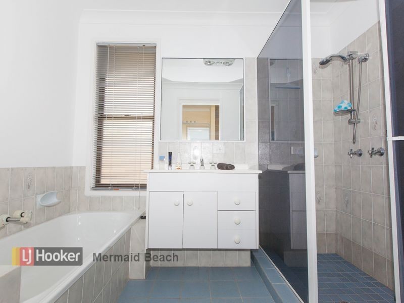 12 Sandringham Drive, Robina QLD 4226