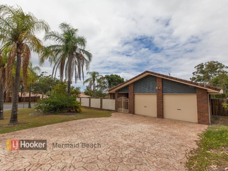 12 Sandringham Drive, Robina QLD 4226
