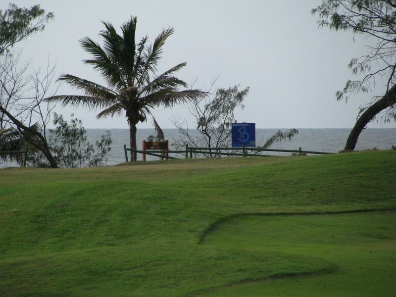 162 Barolin Esplanade, Coral Cove QLD 4670