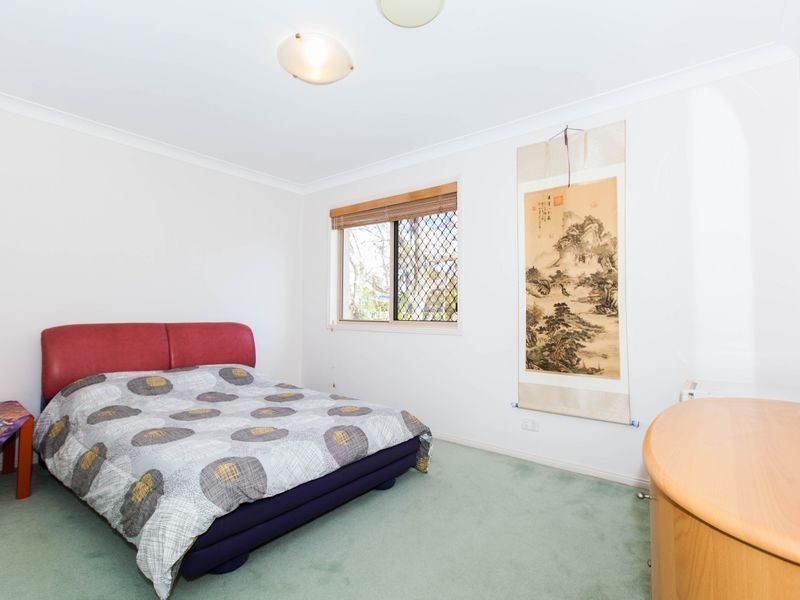 Sorrento QLD 4217