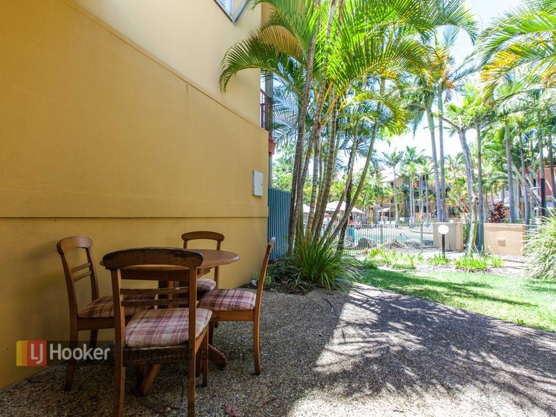 60/2320 Gold Coast Highway, Mermaid Beach QLD 4218