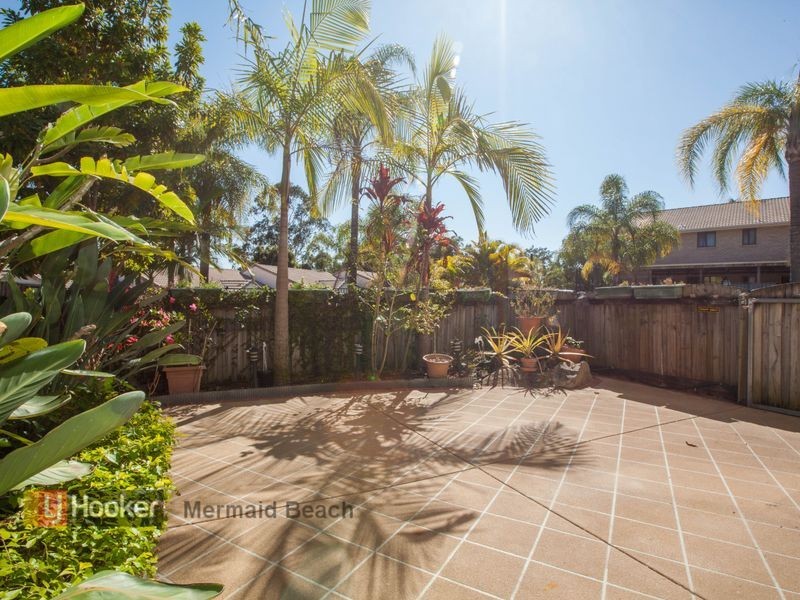 13/83-85 Highfield Drive, Merrimac QLD 4226