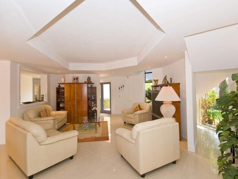 3 Montego Court, Mermaid Waters QLD 4218
