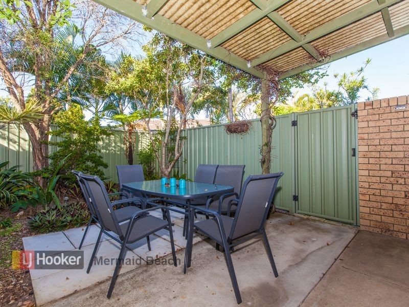 3/9 Aquila Court, Mermaid Waters QLD 4218