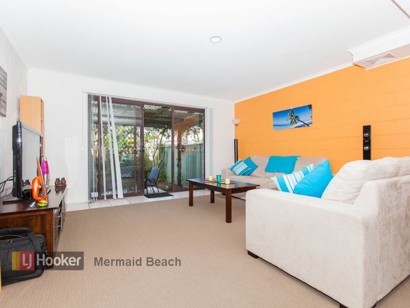 3/9 Aquila Court, Mermaid Waters QLD 4218