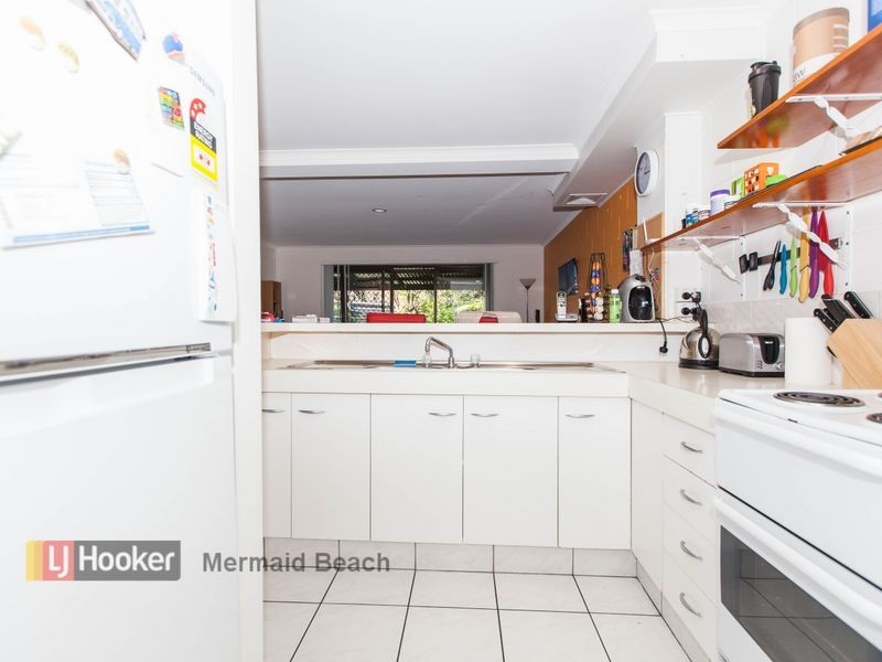 3/9 Aquila Court, Mermaid Waters QLD 4218