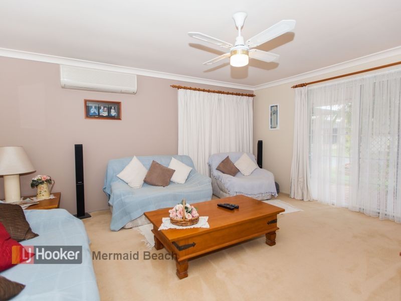 17 Turtle Street, Mermaid Waters QLD 4218