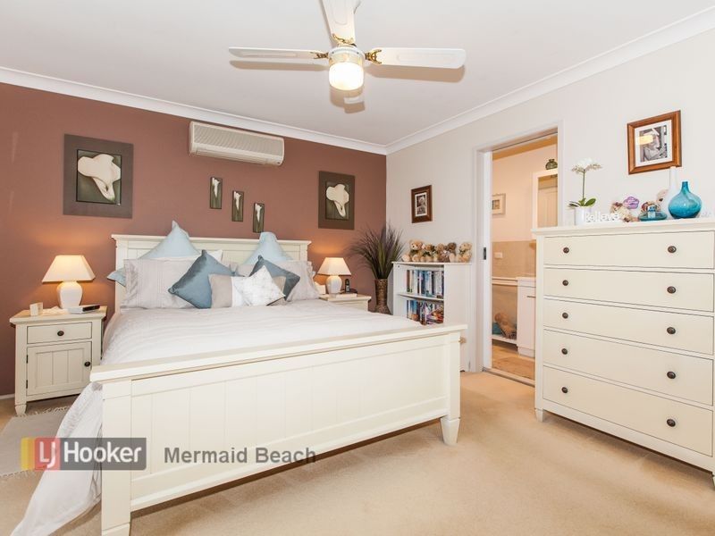 17 Turtle Street, Mermaid Waters QLD 4218