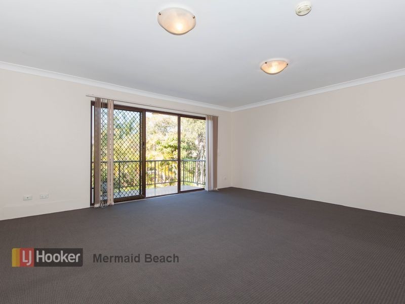 6/6 Angie Court, Mermaid Waters QLD 4218