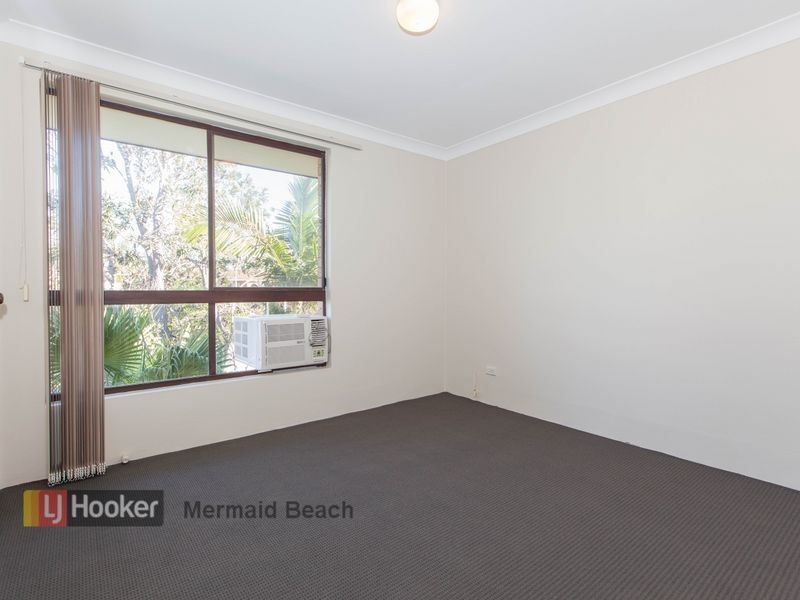 6/6 Angie Court, Mermaid Waters QLD 4218