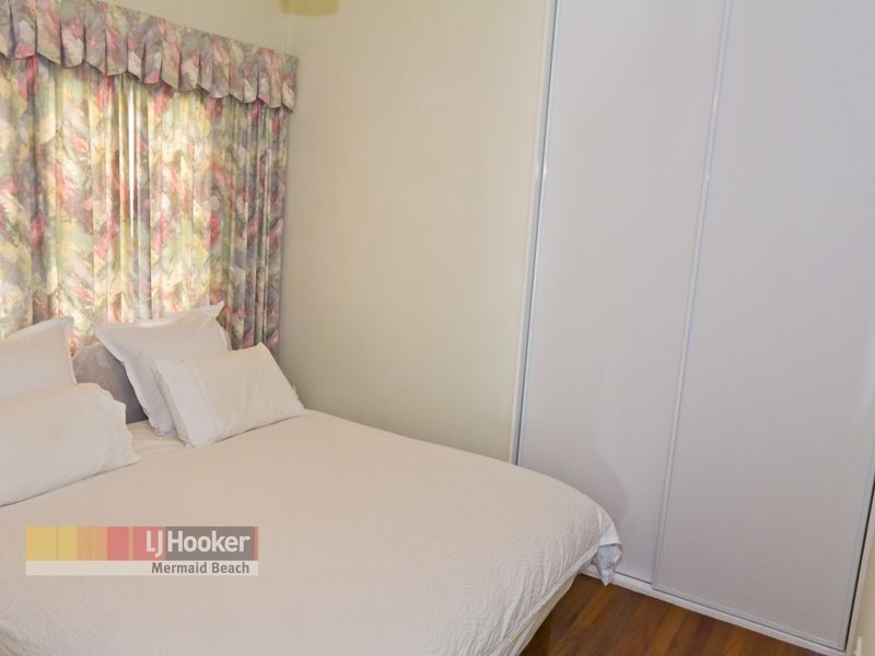 18 Francis Street, Mermaid Beach QLD 4218