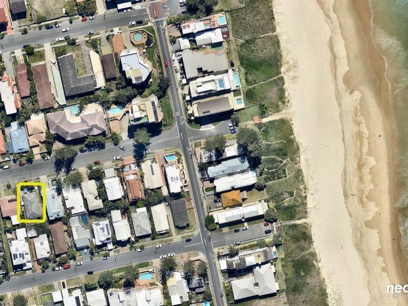 18 Francis Street, Mermaid Beach QLD 4218