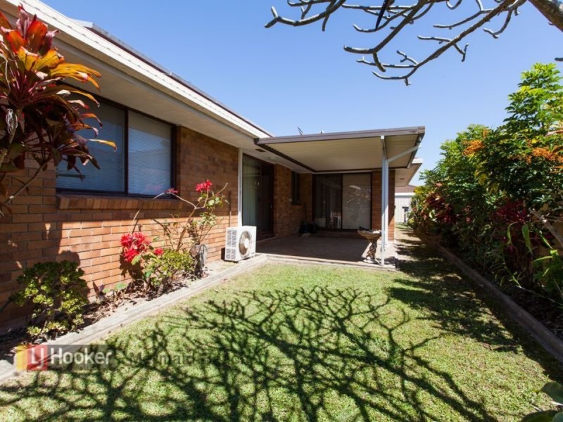 19 Oceanic Drive, Mermaid Waters QLD 4218