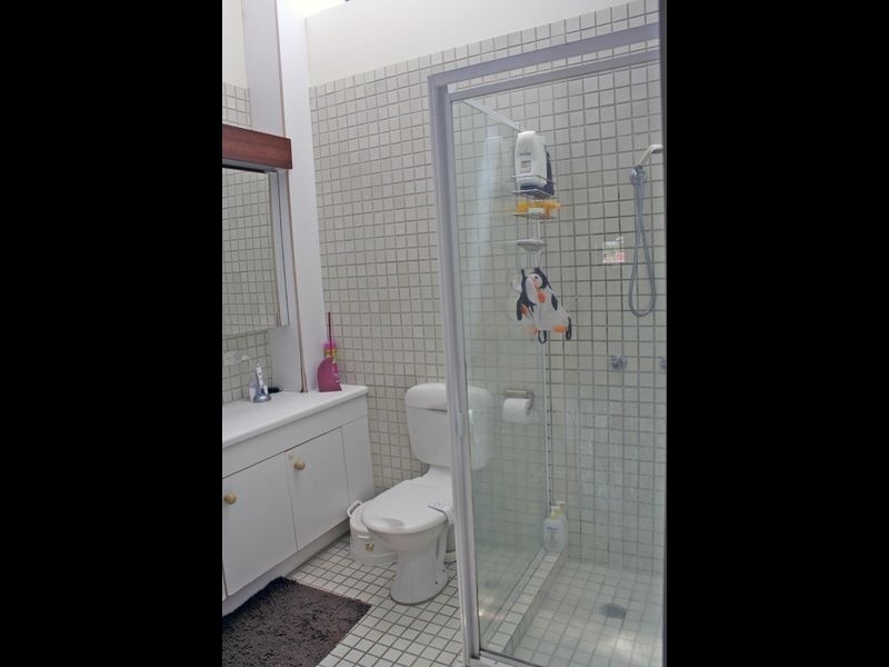 1/52 Hooker Boulevard, Mermaid Waters QLD 4218