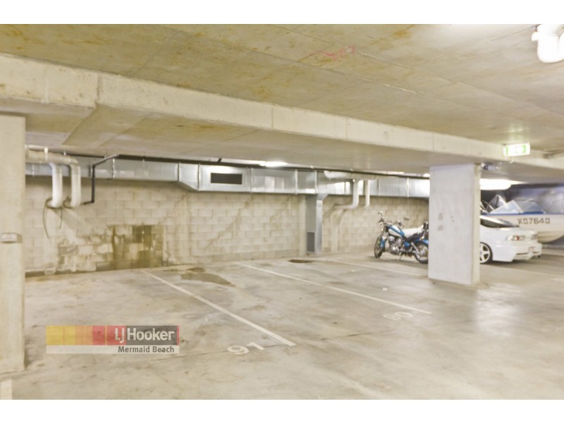 27/2 Gaven Crescent, Mermaid Beach QLD 4218