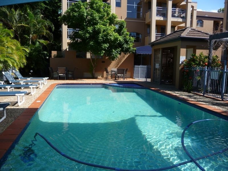 13/4 Monte Carlo Avenue, Surfers Paradise QLD 4217