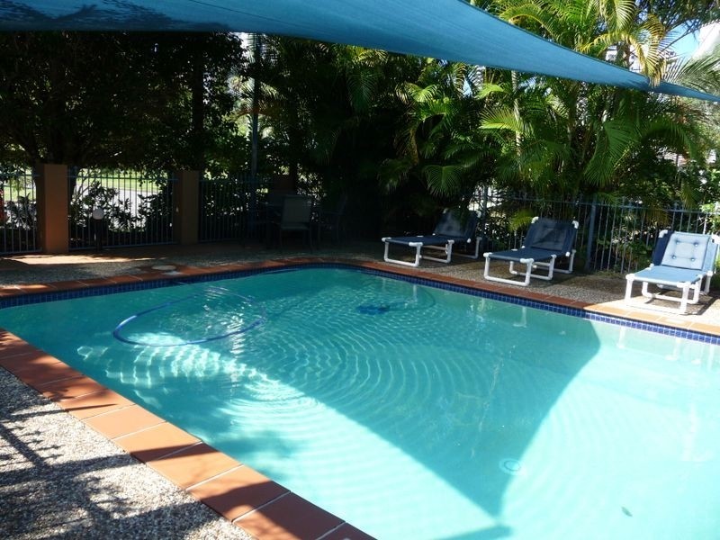 13/4 Monte Carlo Avenue, Surfers Paradise QLD 4217