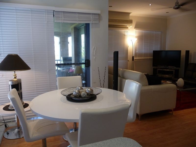 13/4 Monte Carlo Avenue, Surfers Paradise QLD 4217