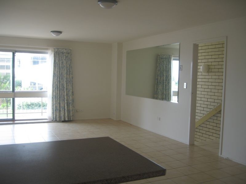 3/86 Marine Parade, Miami QLD 4220