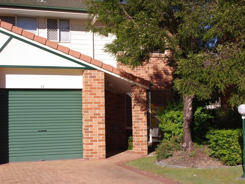 14/2 Cassowary Drive, Burleigh Waters QLD 4220