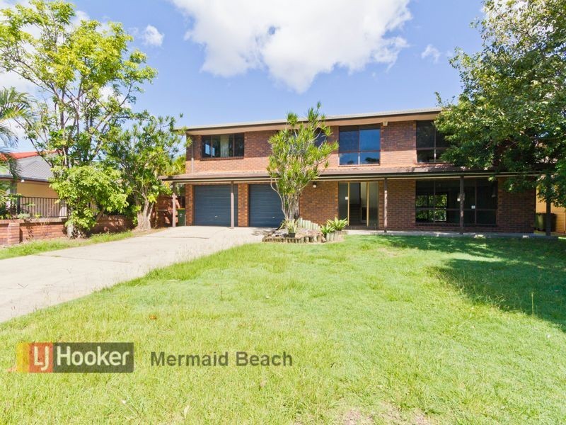 60 Avanti Street, Mermaid Waters QLD 4218