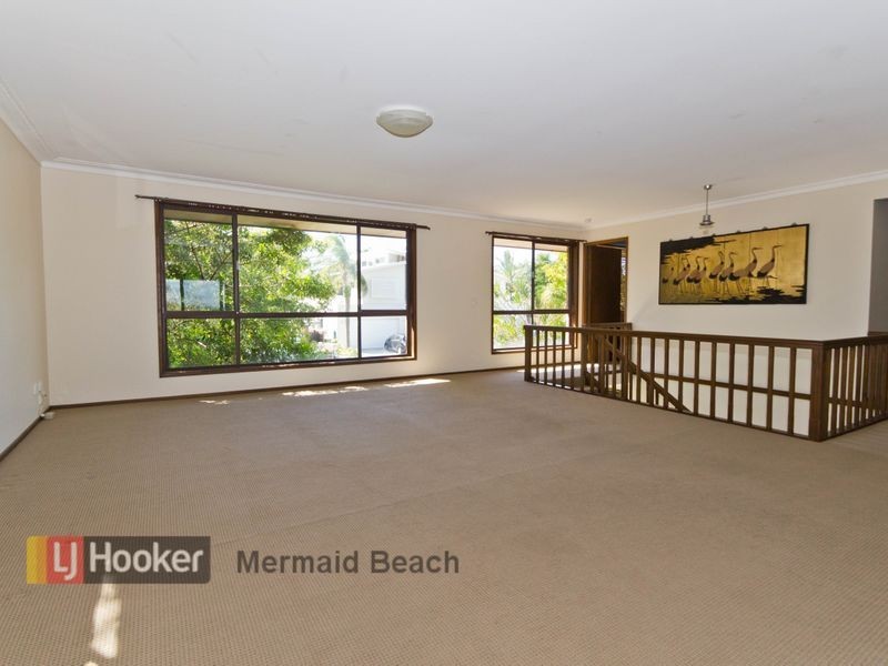 60 Avanti Street, Mermaid Waters QLD 4218