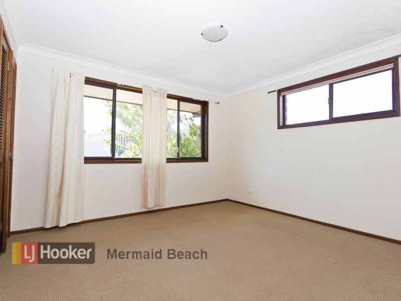 60 Avanti Street, Mermaid Waters QLD 4218