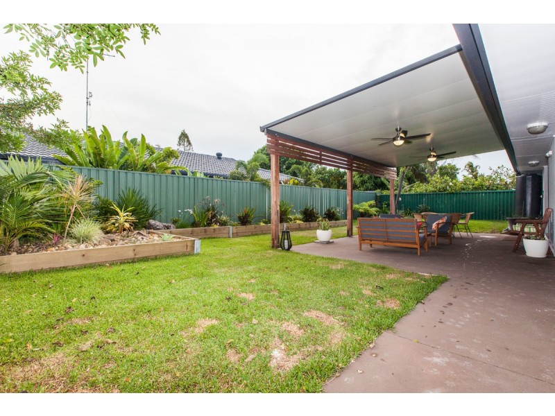 166 Markeri Street, Mermaid Waters QLD 4218