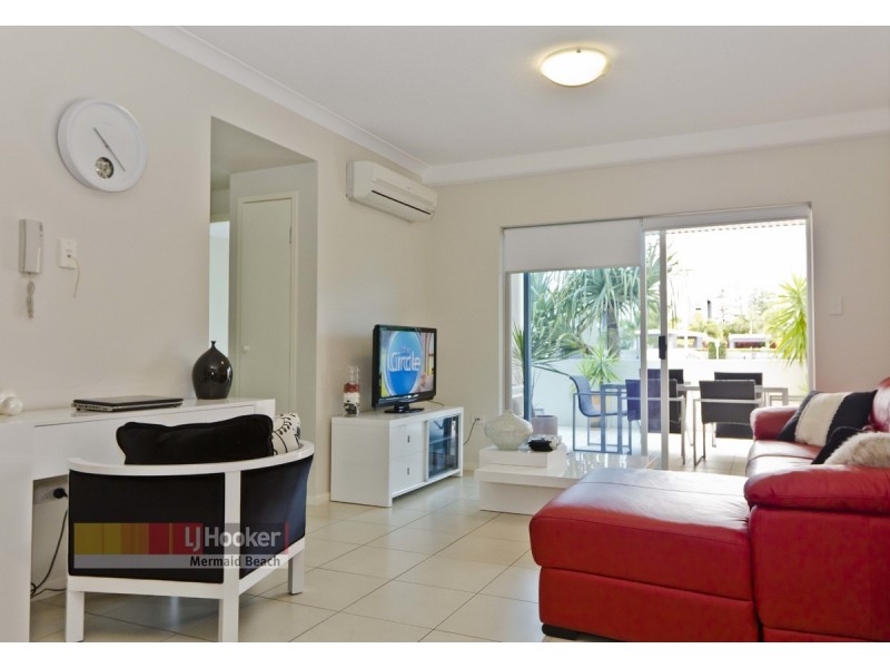 2/2312 Gold Coast Highway, Mermaid Beach QLD 4218