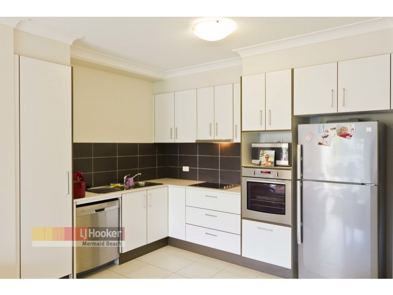 2/2312 Gold Coast Highway, Mermaid Beach QLD 4218